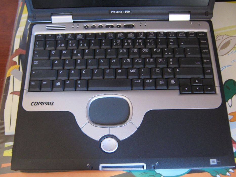 computador portátil compaq