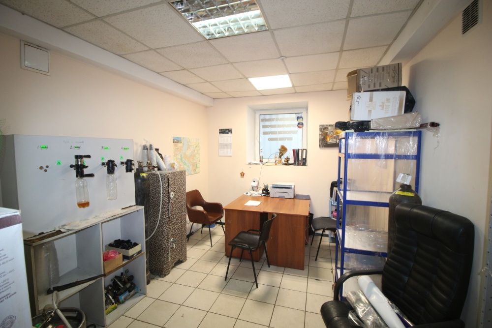 Продаж комерційного приміщення 73,3 м² у центрі — вул. Лермонтова, 2