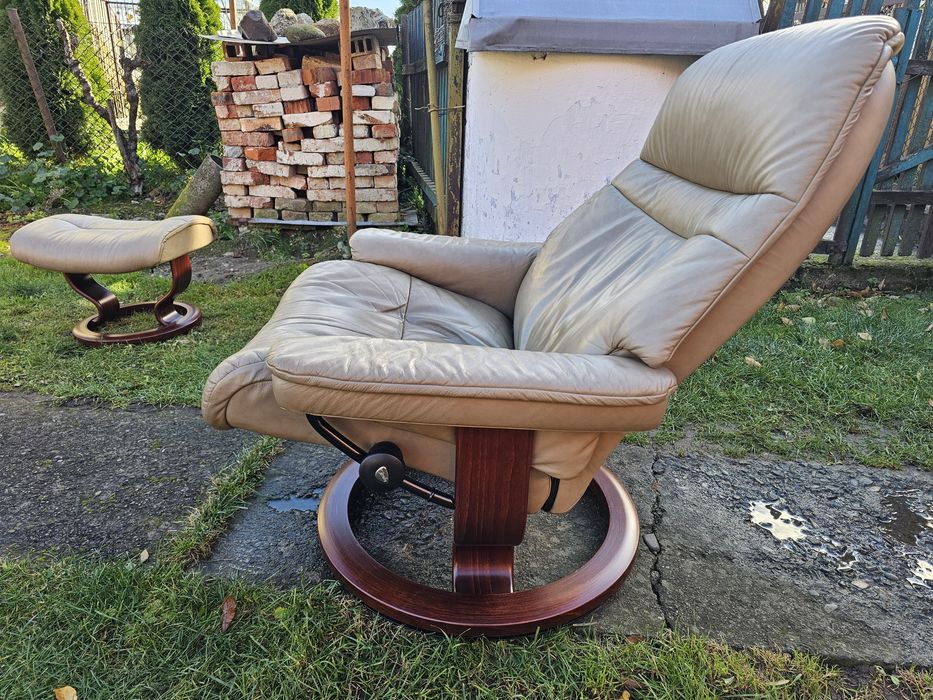 Крісло шкіряне реклайнер