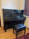 Pianino YAMAHA U2