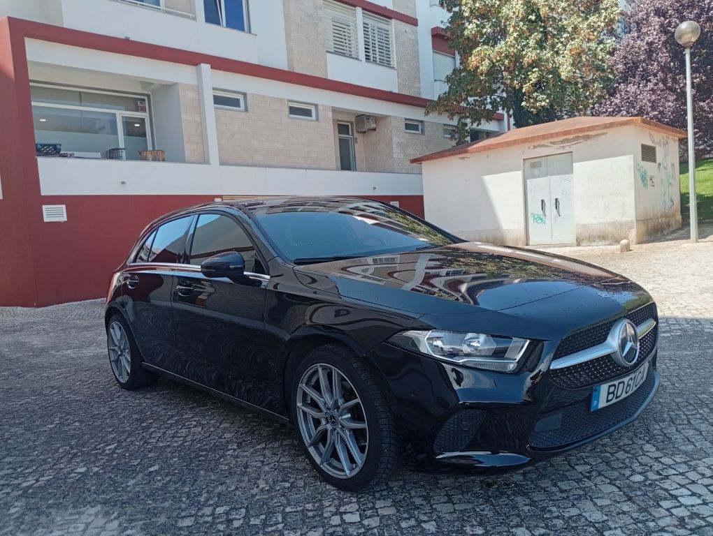 Mercedes A180 automático