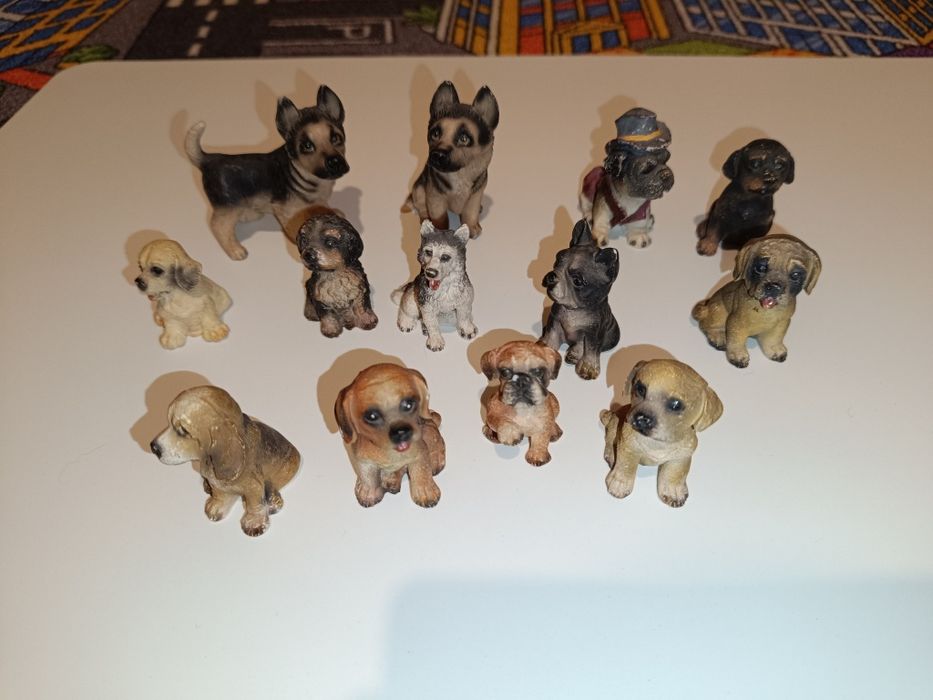 Kolekcjonerskie figurki pieski ceramiczne