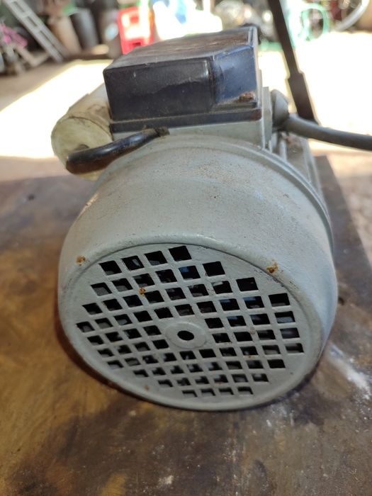 Bomba de Água Elétrica 1.0 HP – 220V | Excelente Potência!