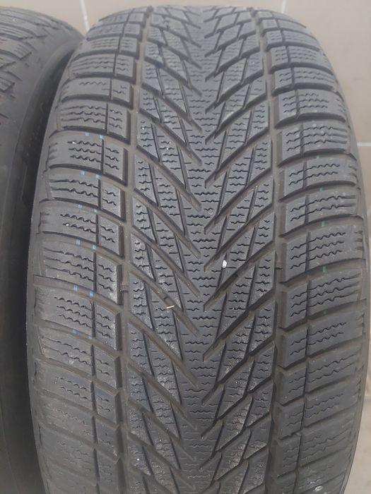 Пара зимової гуми зима зимня GoodYear R17 225 55