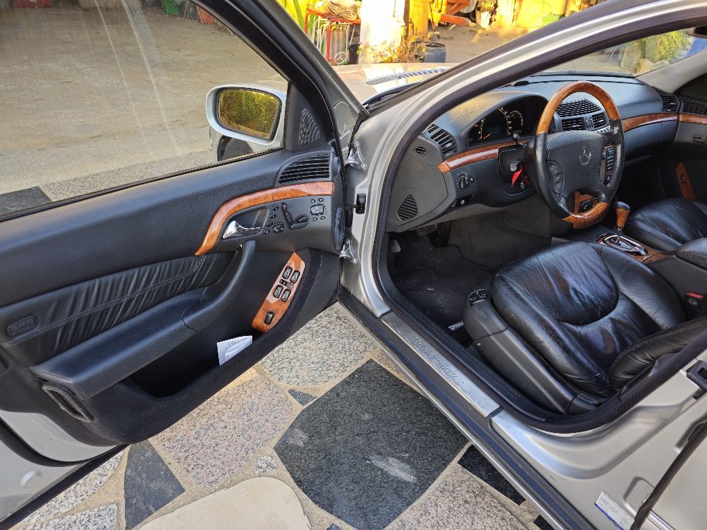 Marcedes S500 V8 306 Cvs