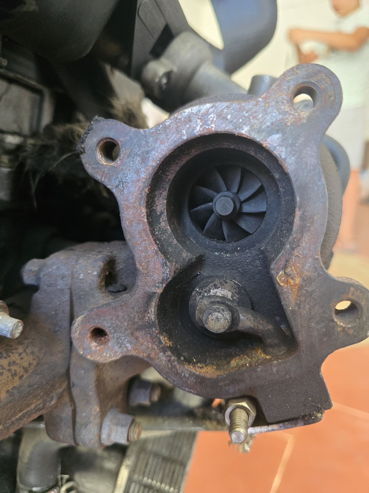 Motor completo F6JA- FORD FIESTA gasóleo