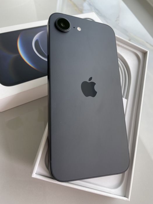 НОВИЙ Apple iPhone 16e Black 128 Gb Never Lock