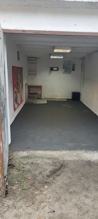 Garaż ww Gdyni czysty, suchy,bezpieczny.