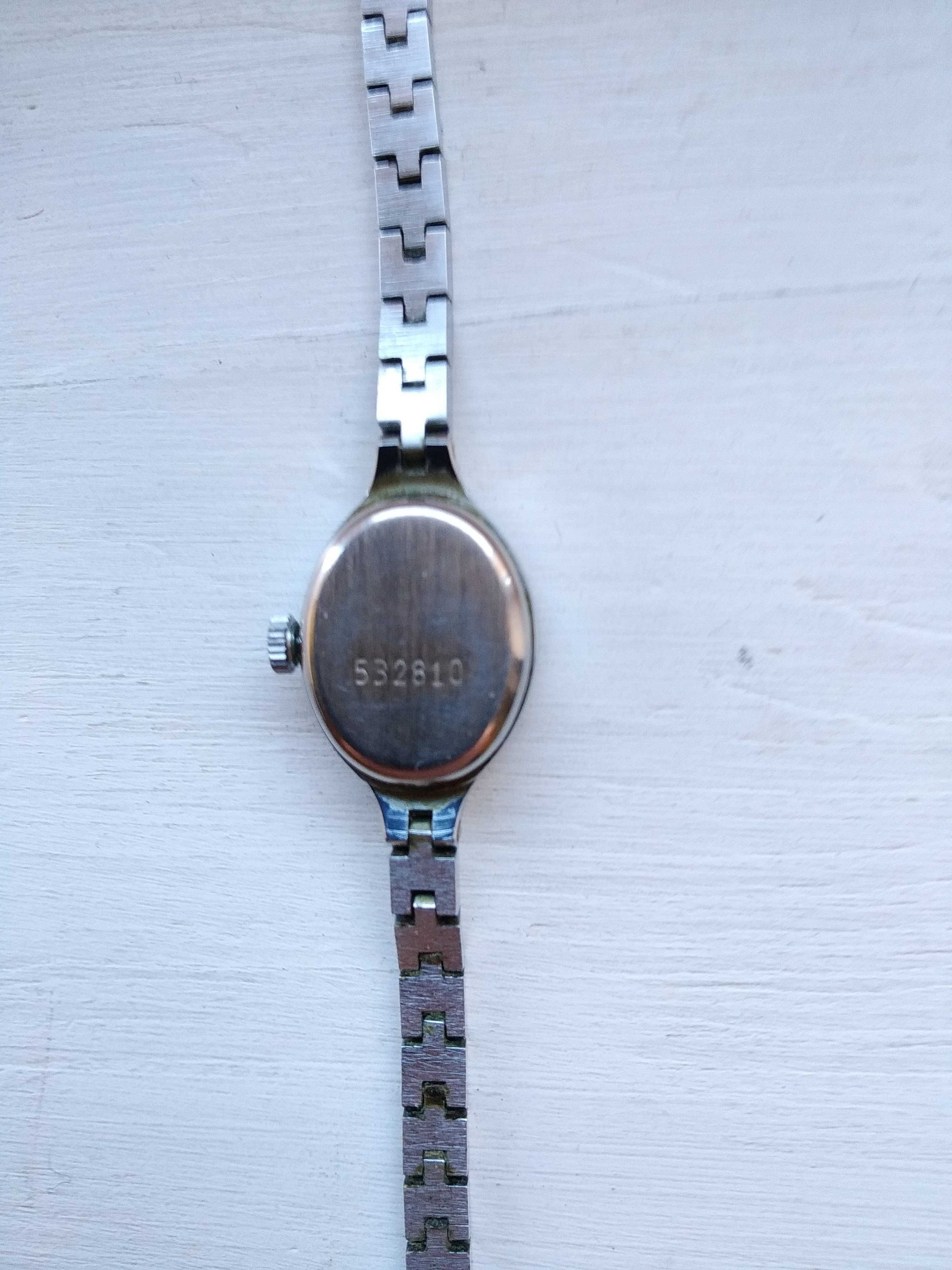 Годинник наручний жіночий Чайка (СРСР) з браслетом