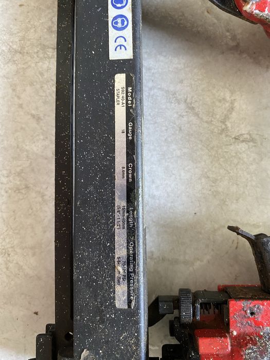 Agrafador pneumatico