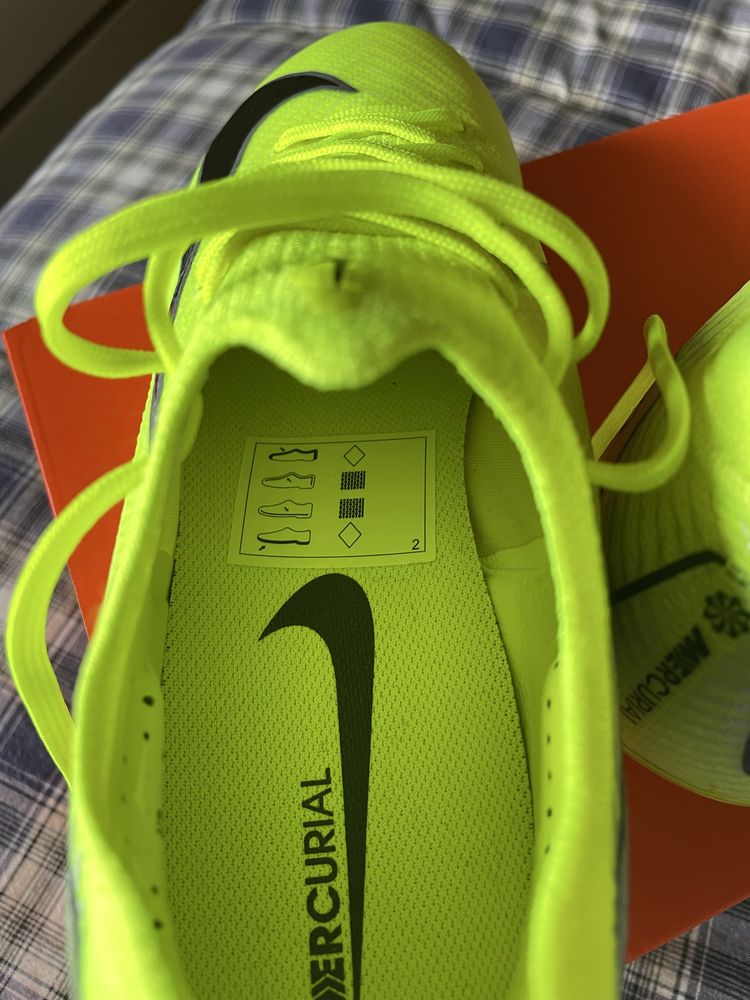 Chuteiras Mercurial Vapor 16 Pro