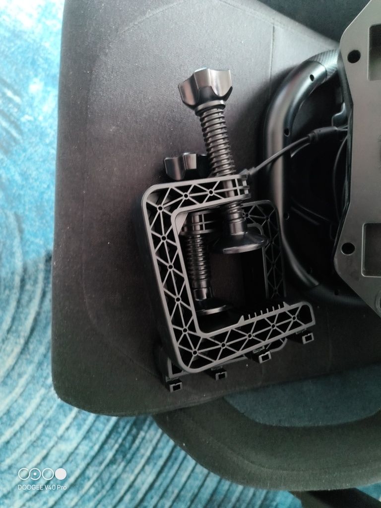 Kierownica Genesis seaborg 400