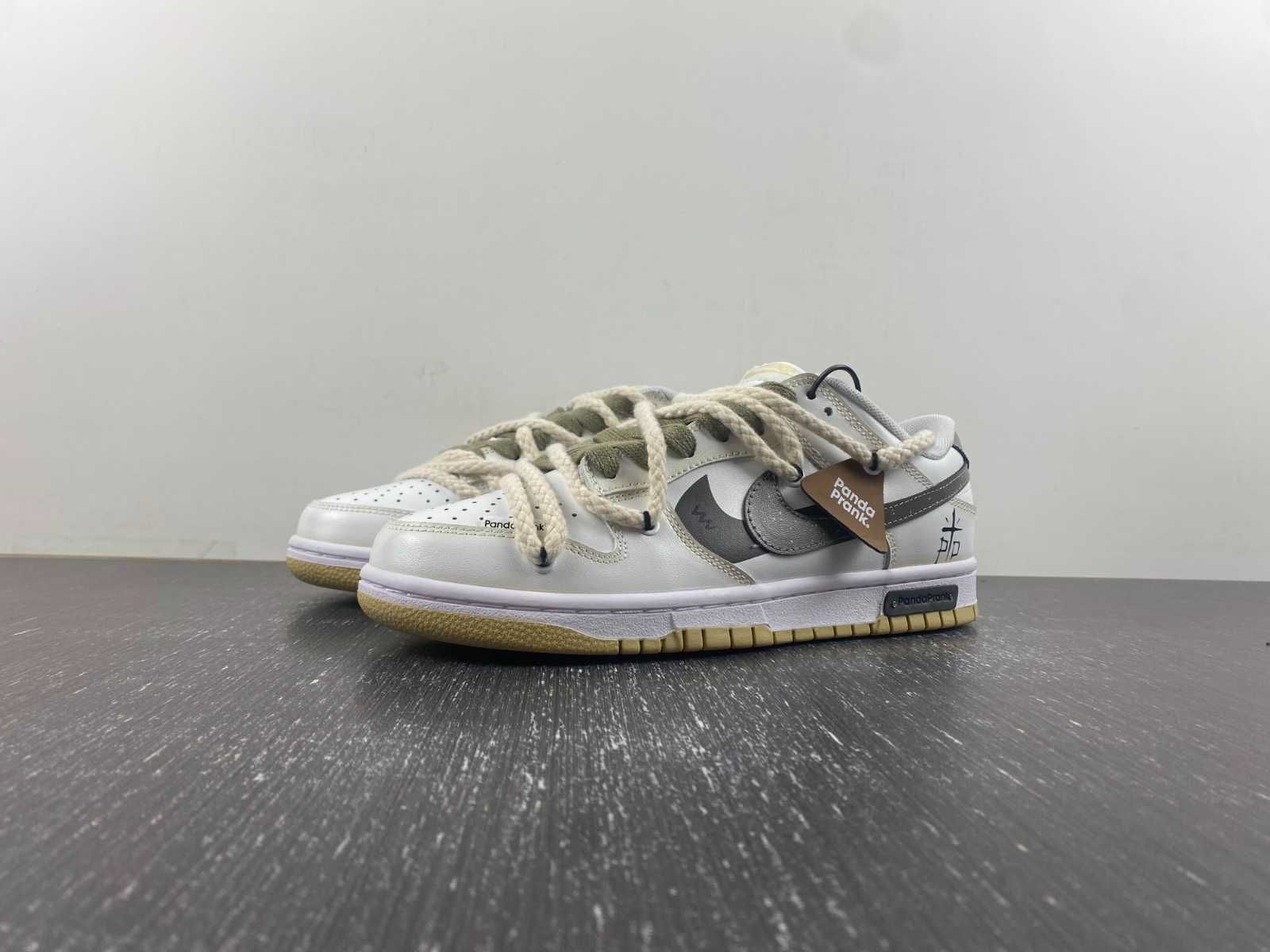 Nike Dunk Low Custom PandaPrank