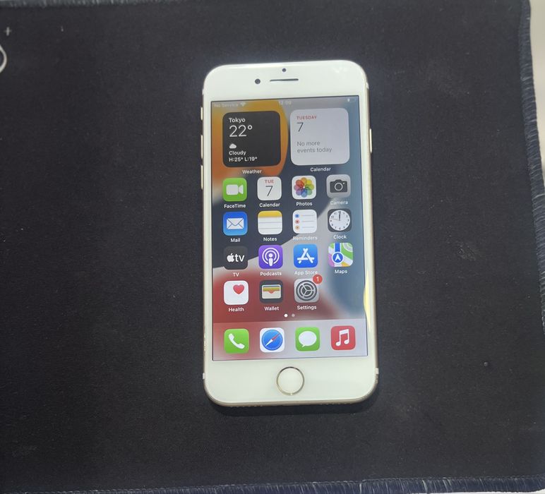 I Phone 7 32GB.