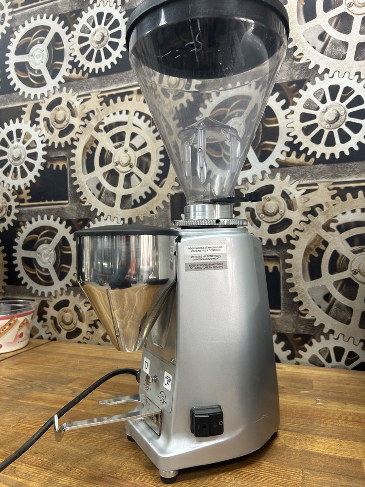 Кавомолка Mazzer Luiji Мазер прямого помола