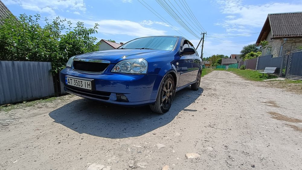 Продам Шевроле Лачетті