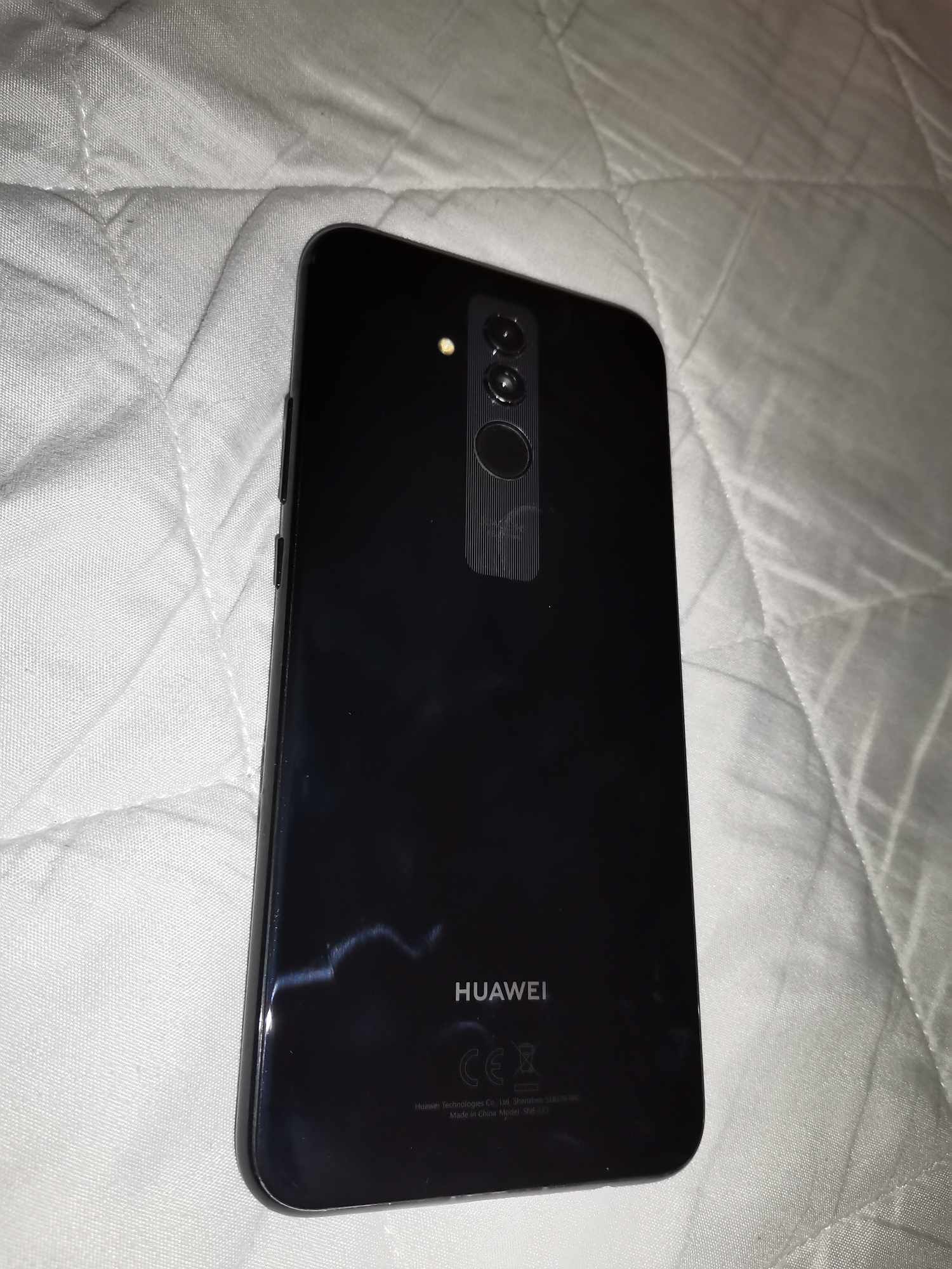 Huawei mate 20 lite
