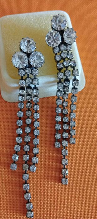 Wieczorowe kolczyki z cyrkoniami