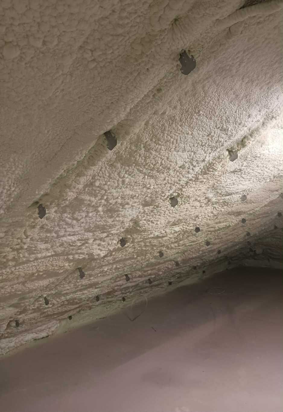Ocieplenie / Ocieplanie / Termoizolacje pianą PUR / Pianka PUR