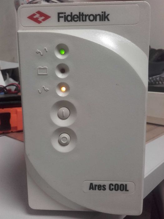 UPS fideltronik ares cool 300 zasilacz awaryjny podtrzymanie zasilania