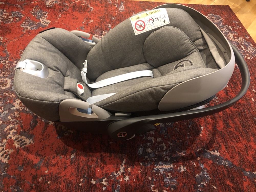 Cybex Cloud Z i-size plus Manhattan grey