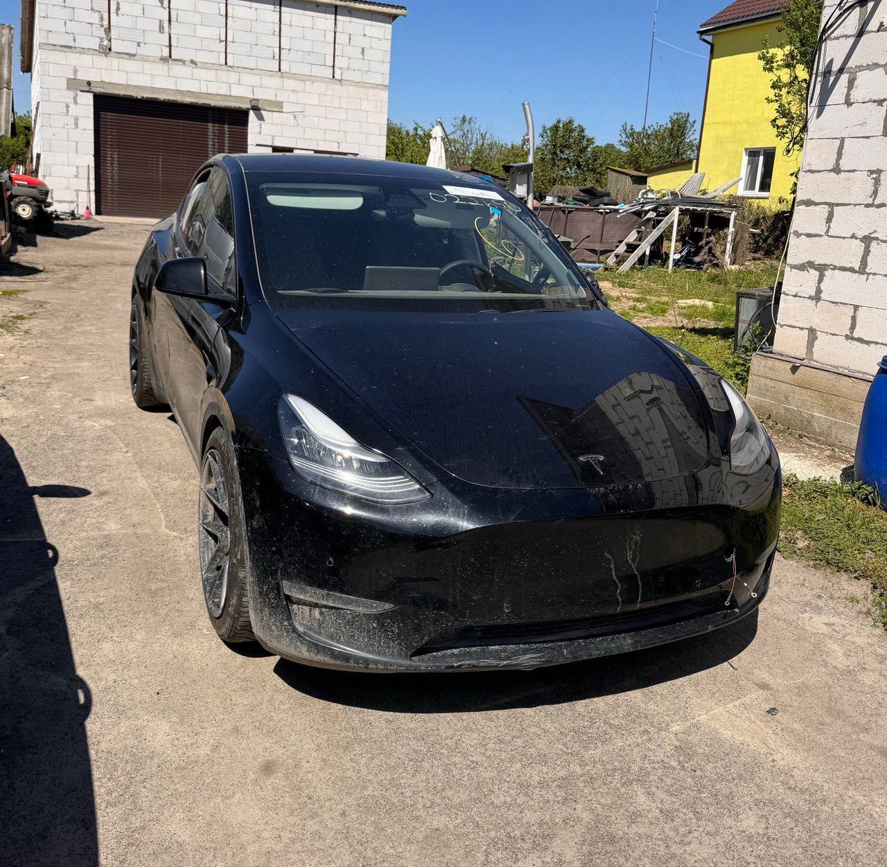 Tesla model Y розборка