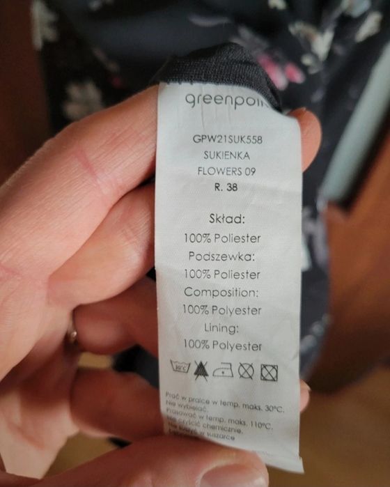 Sukienka midi na jesień w kwiaty