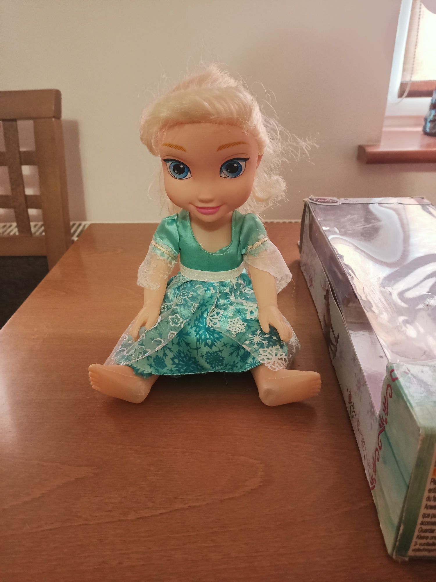 Lalka Frozen spiewa