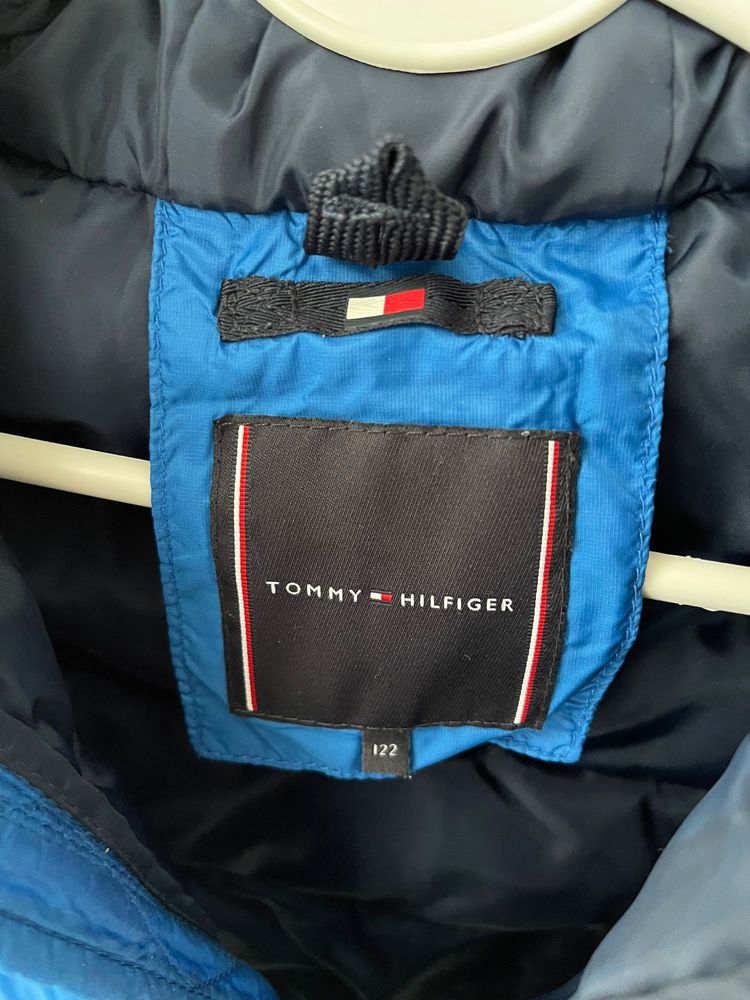 Kurtka rozmiar 122 cm tommy hilfiger oryginalna