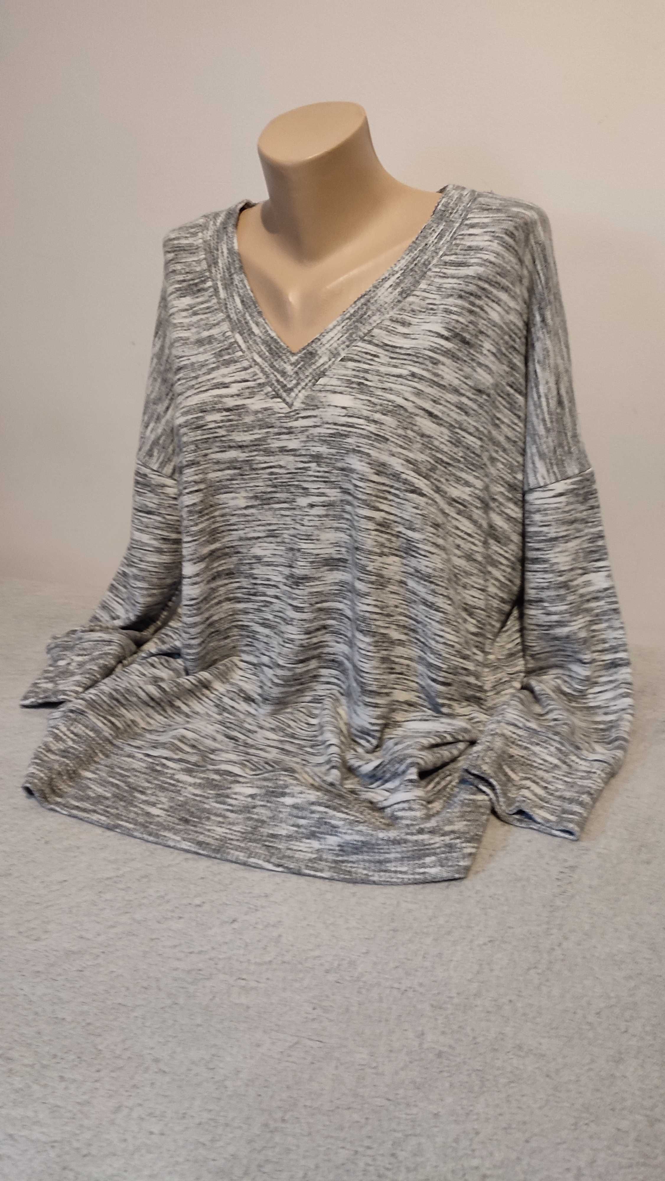 Sweter damski szary z długim rękawem dekolt V plus size 44/46