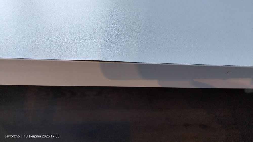 Stół kuchenny biały 100/70 (mam do stołu jeszcze dwa krzesła,)