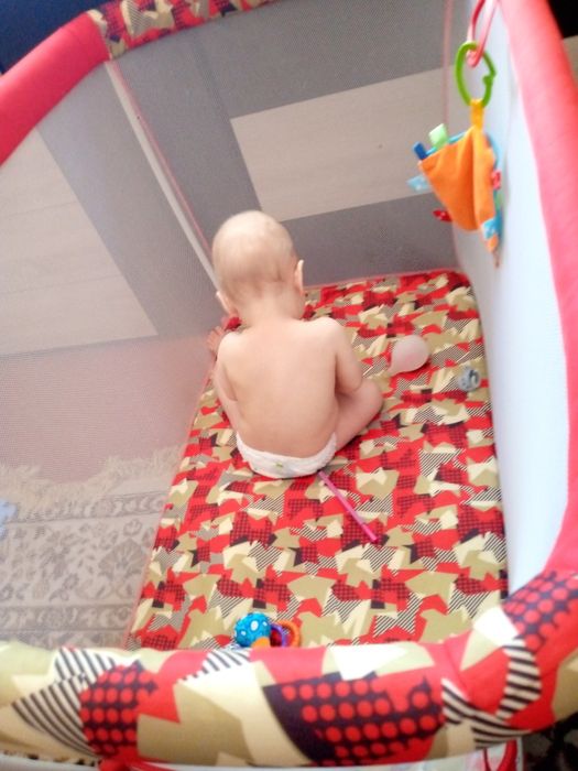 Продам Манеж дитячий