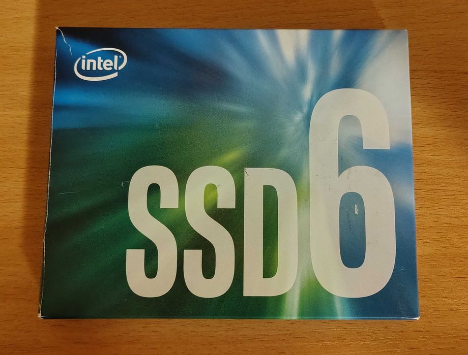 SSD Intel 2TB Зовнішній