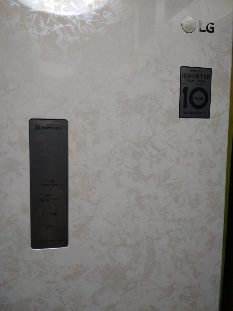 Холодильник  LG GAB459CEWM