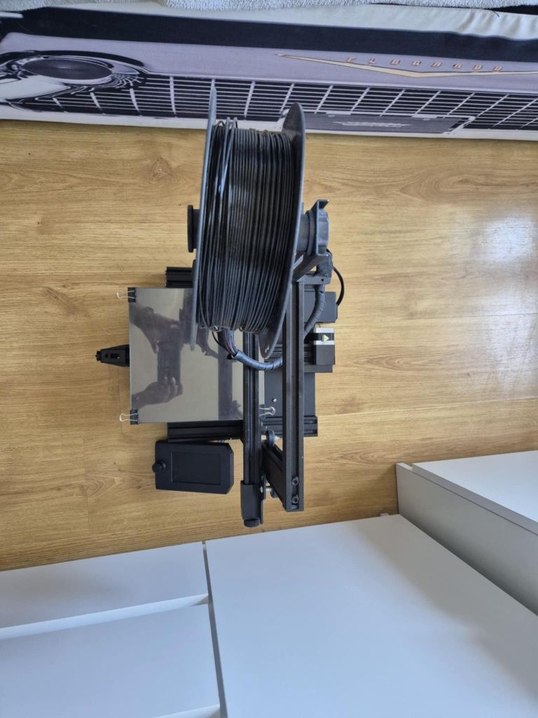 Sprzedam drukarkę 3D creality ender 3v2 neo