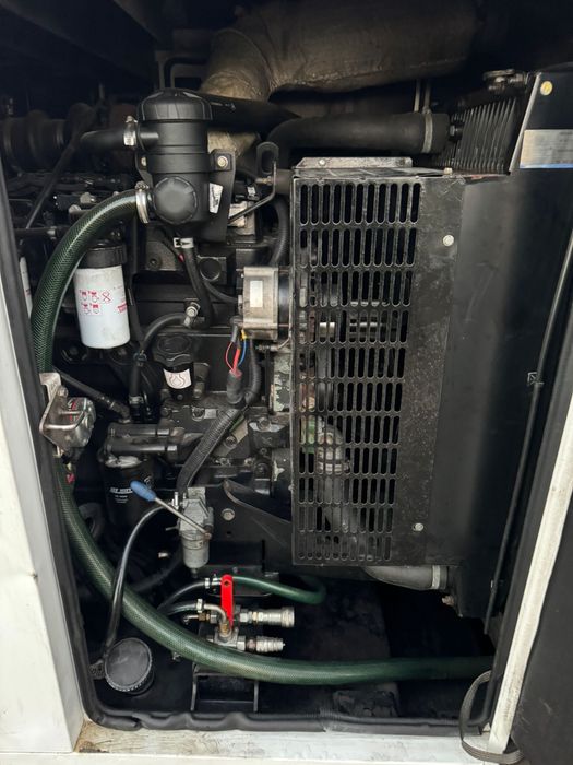 Agregat prądotwórczy SDMO R90C3|90 kVA|John Deere|2011|stan bdb