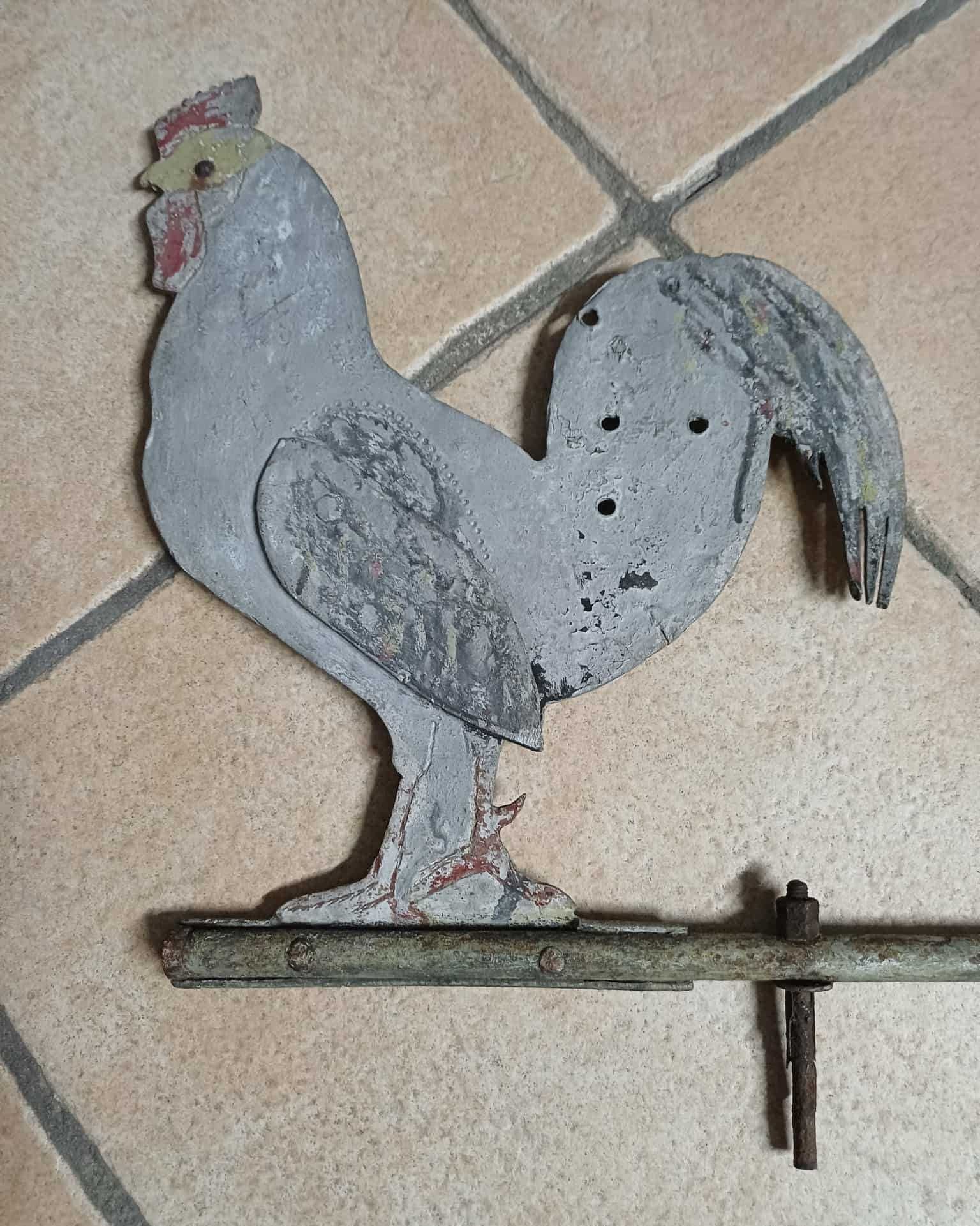 Catavento com figura de Galo