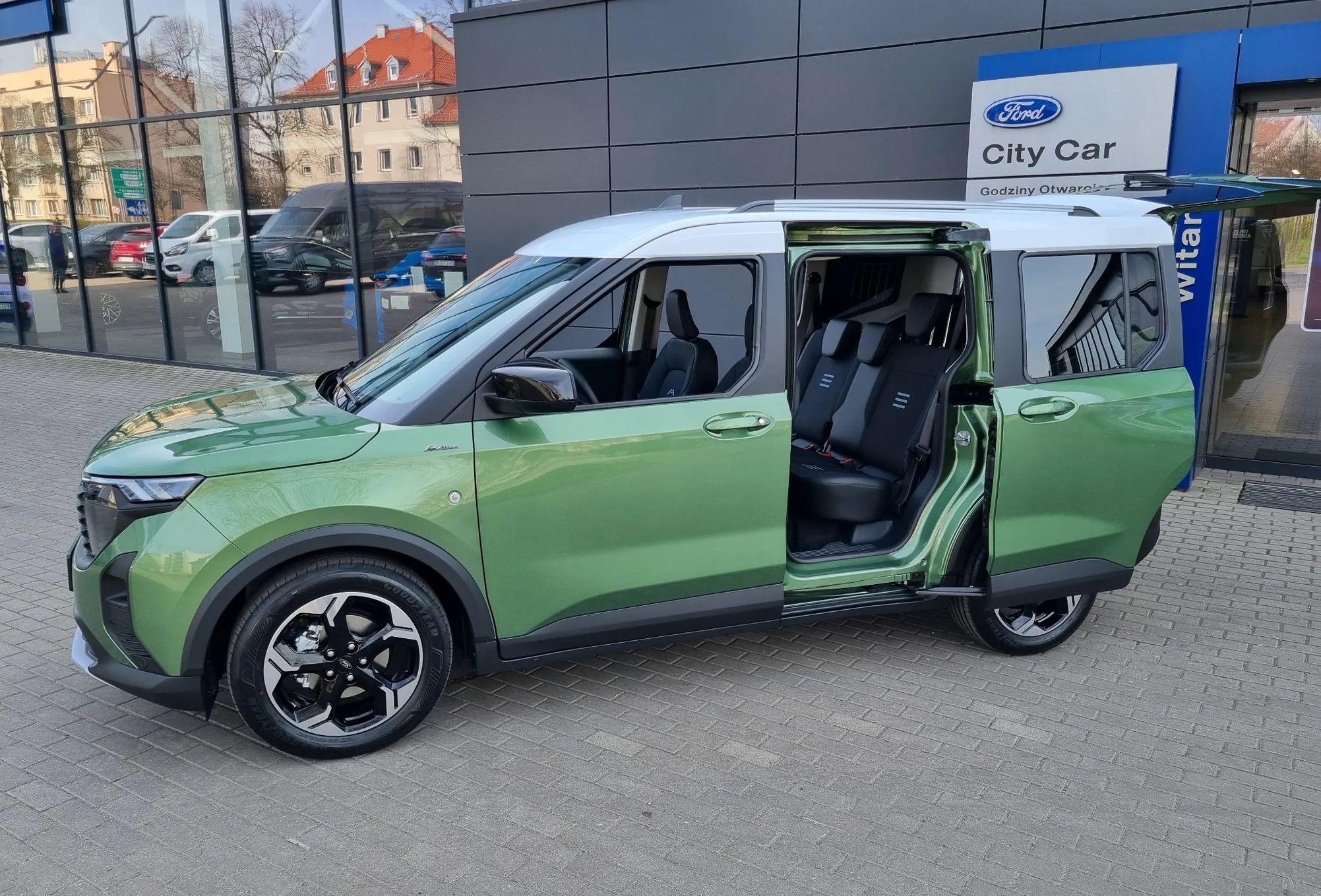 Ford Tourneo Courier Zupełnie Nowy Model - Premiera - Zamów już teraz! - Rabat flotowy Ford