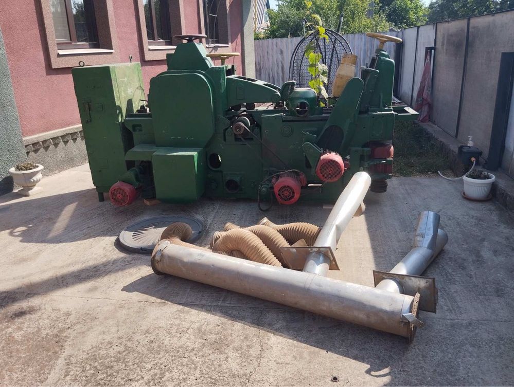 Продам деревообробний чотирьохсторонній станок С26-2