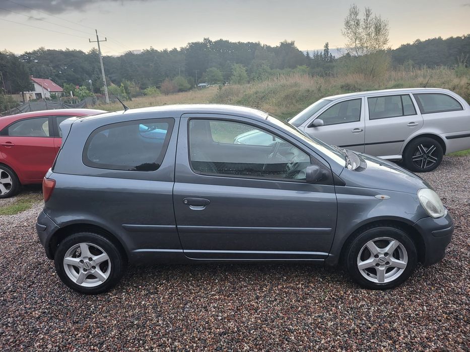 Toyota Yaris 1.3 benzyna 86 km 2004r rok