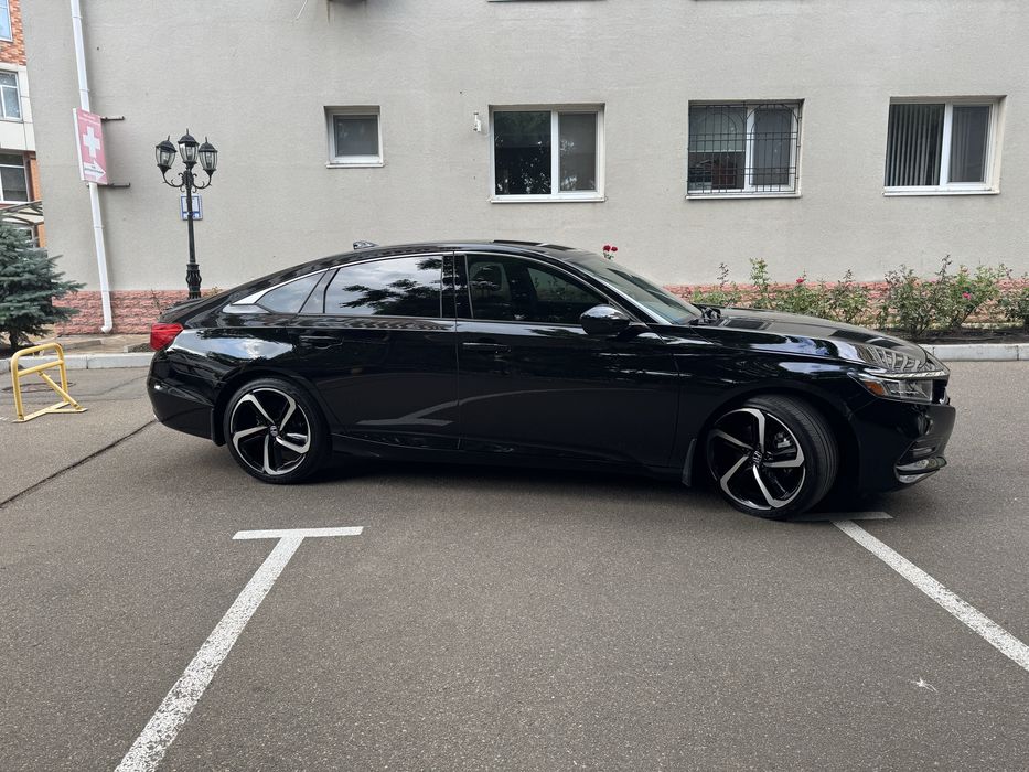 Продам Honda Accord Sport