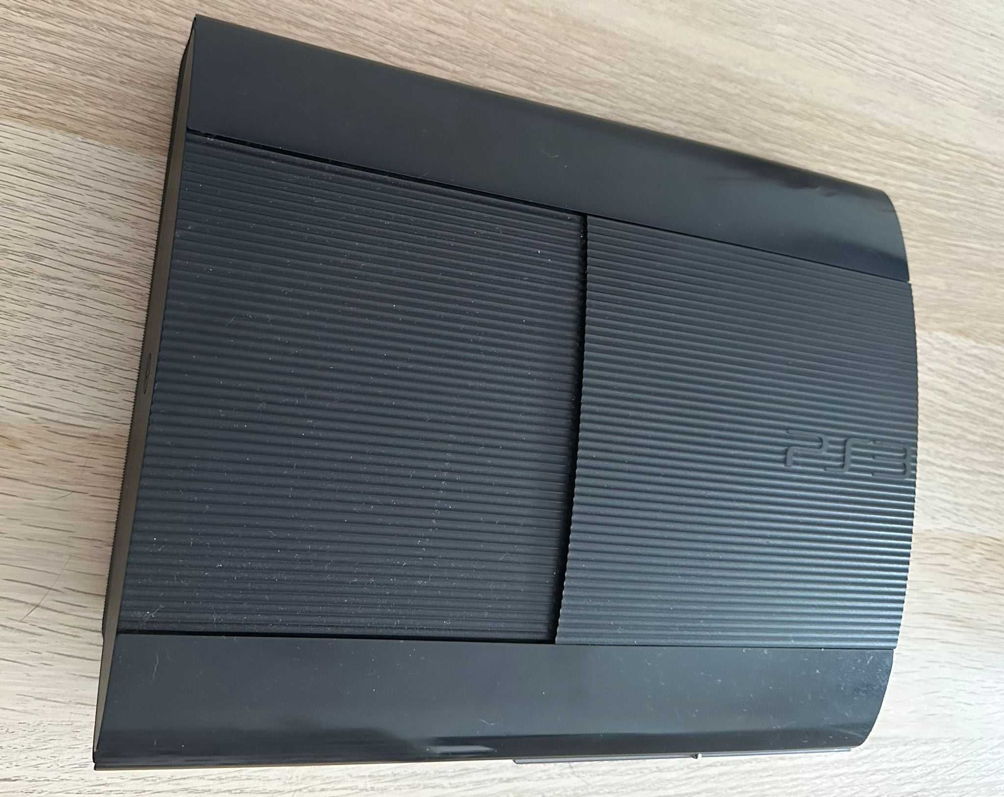 Playstation 3 (PS3) 500GB (C/Comando)