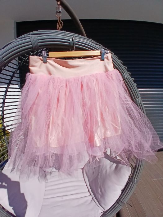 Saia rosa de tule