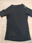 T-Shirt adidas tech fit i 9-10lat
