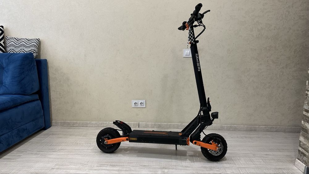 Продам електросамокат Kugoo G2 Pro