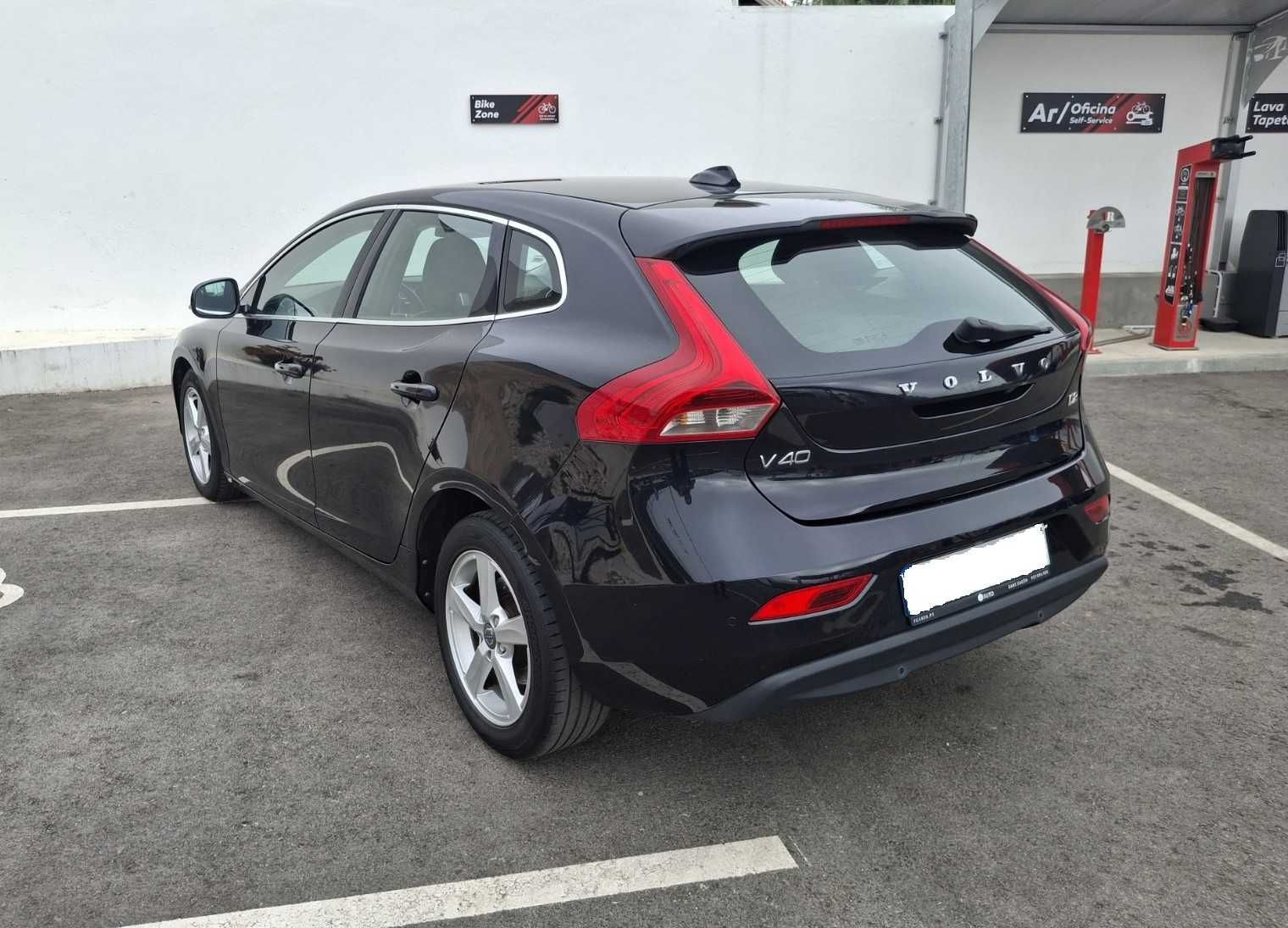 Volvo V40 1.6 D2 Momentum 170000km
