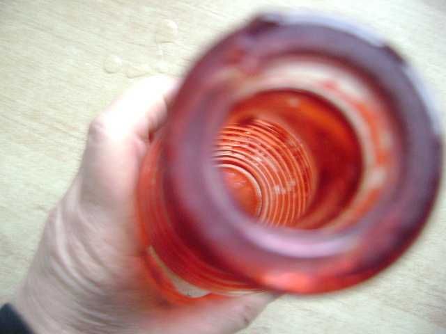 Starocie z PRL - Szkło kolorowe = Wazon pomalowany 26 cm wysokości