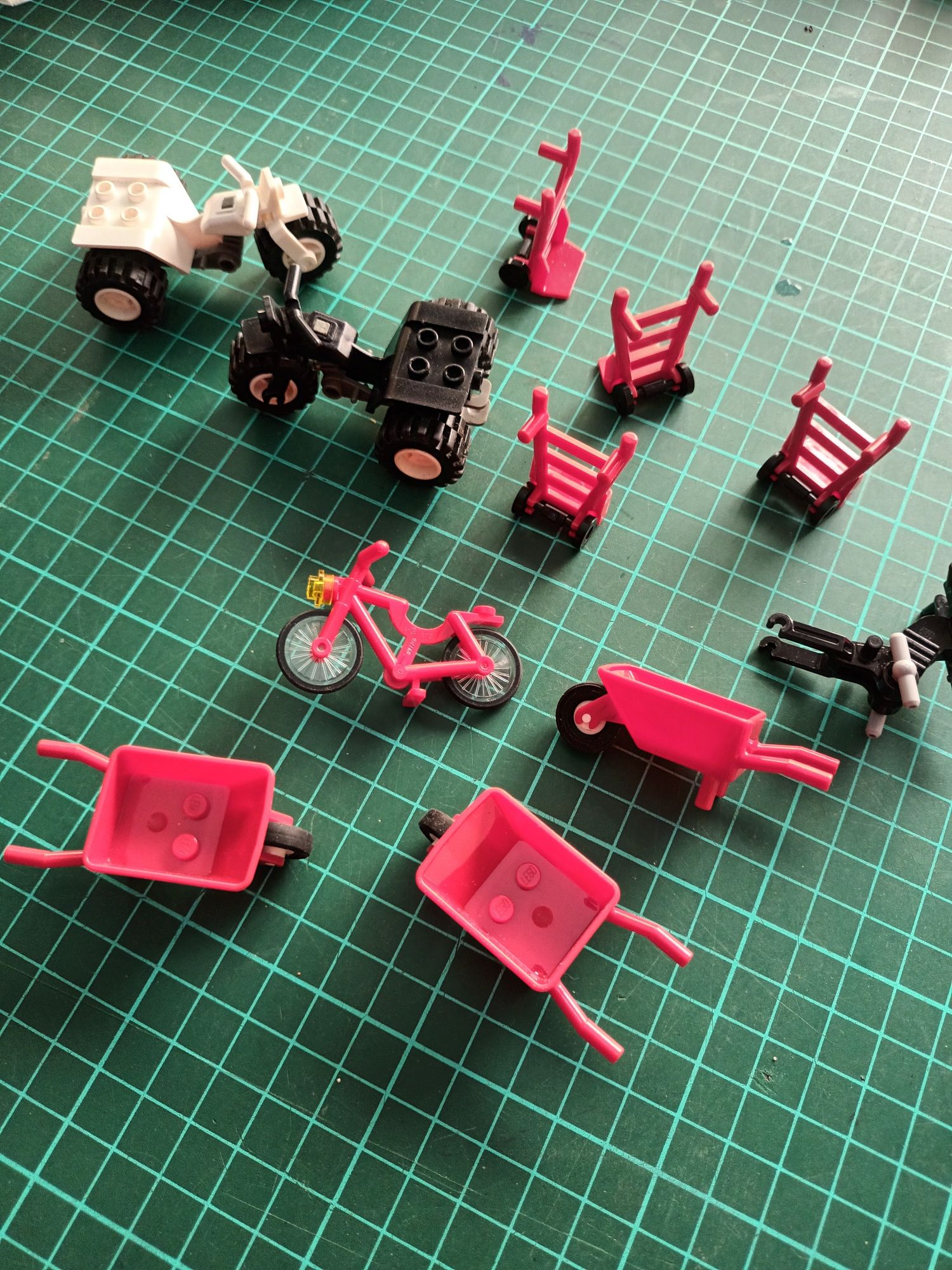 Legos  carros e motos