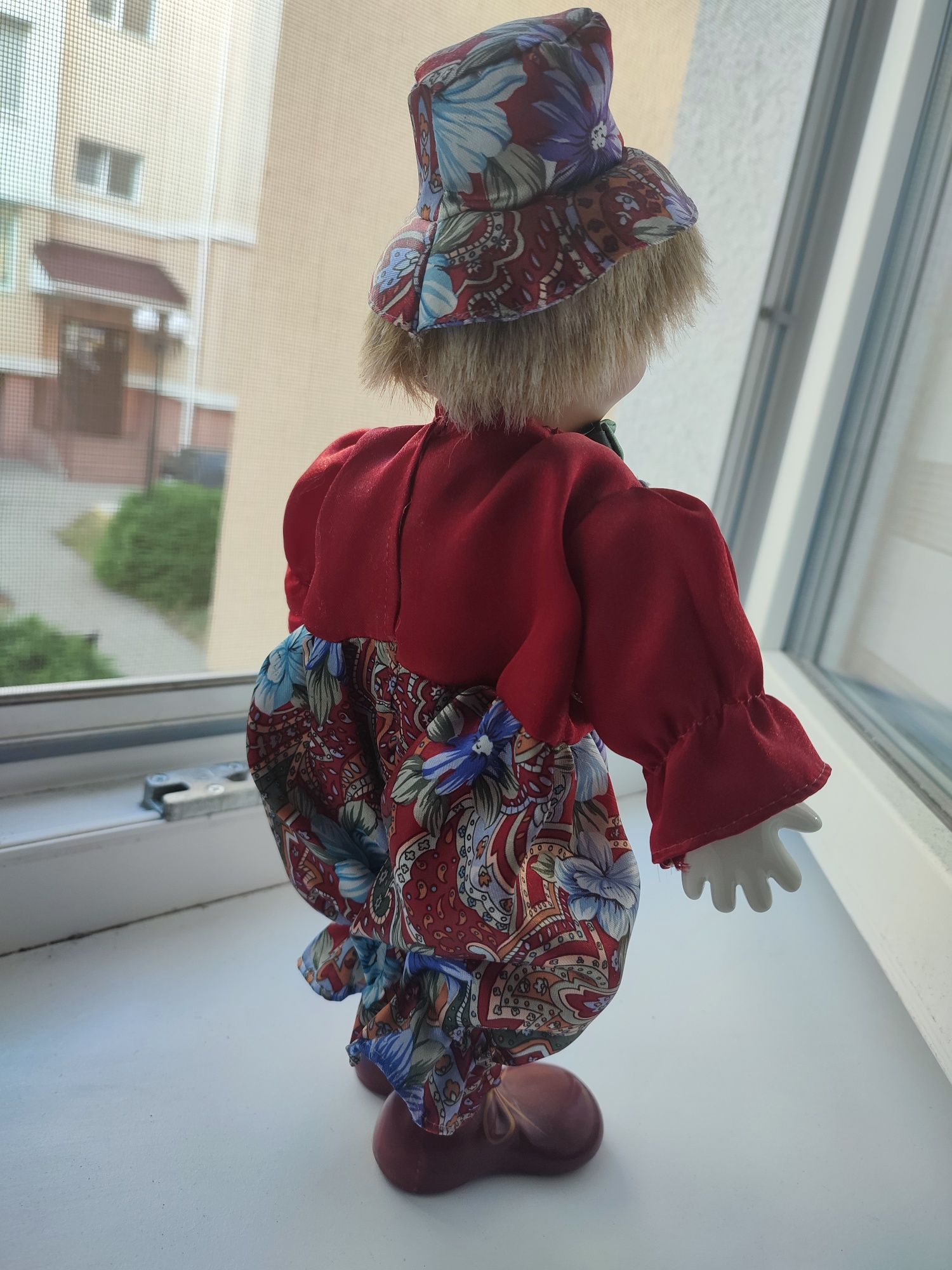 Кукла  коллекция клоун из Германии