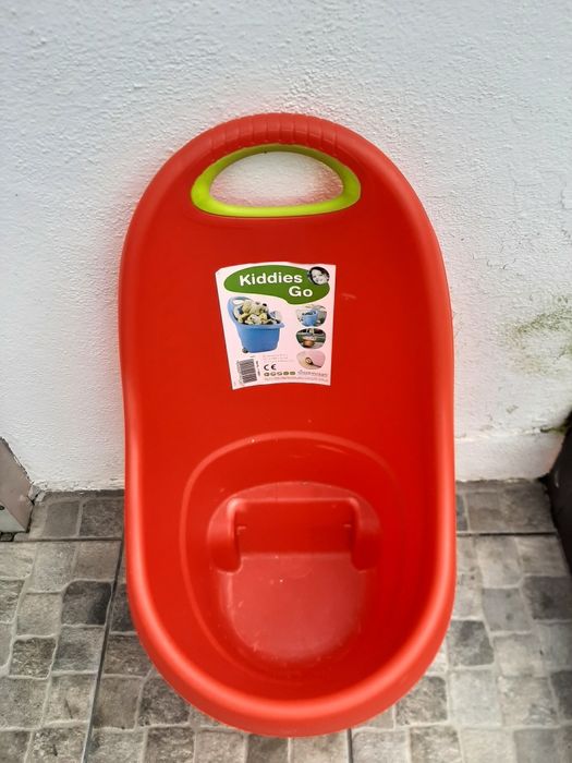 Carrinho para brinquedos ou arrumação